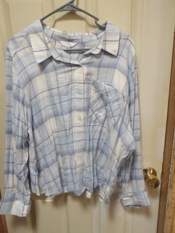 Woman's New With Tags Crop Flannel Shirt Time & True Brand Plus Size XXXL (22)