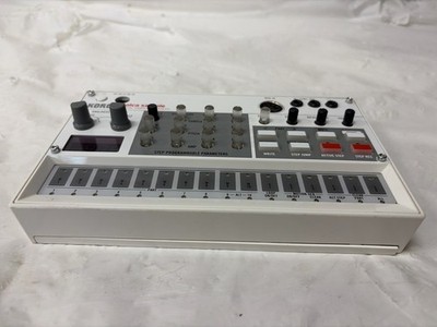 KORG SYNTHESIZER VOLCA-SAMPLE PRE-OWNED (P23015977)