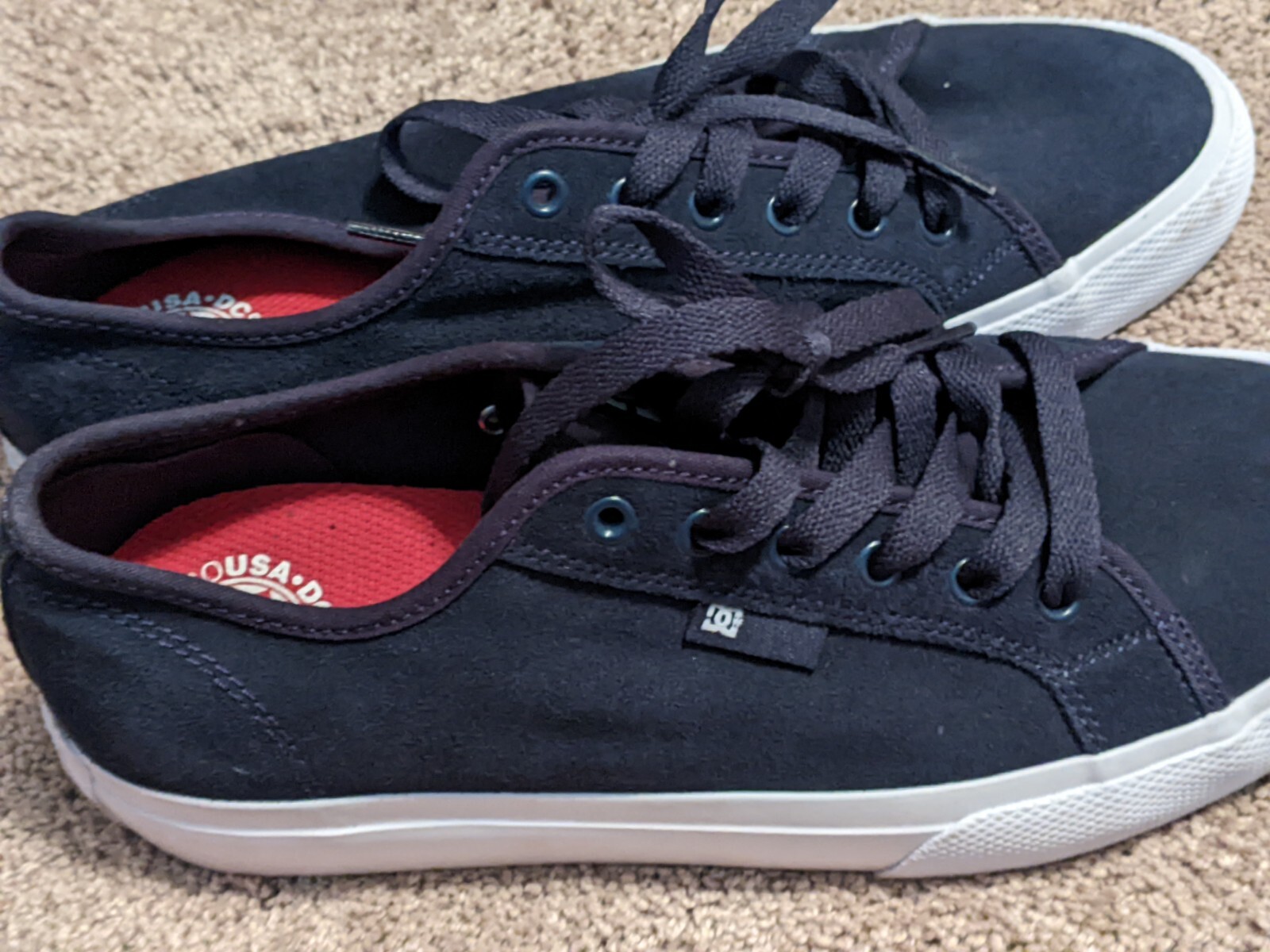 DC Skateboard Shoes Size 8.5 eBay