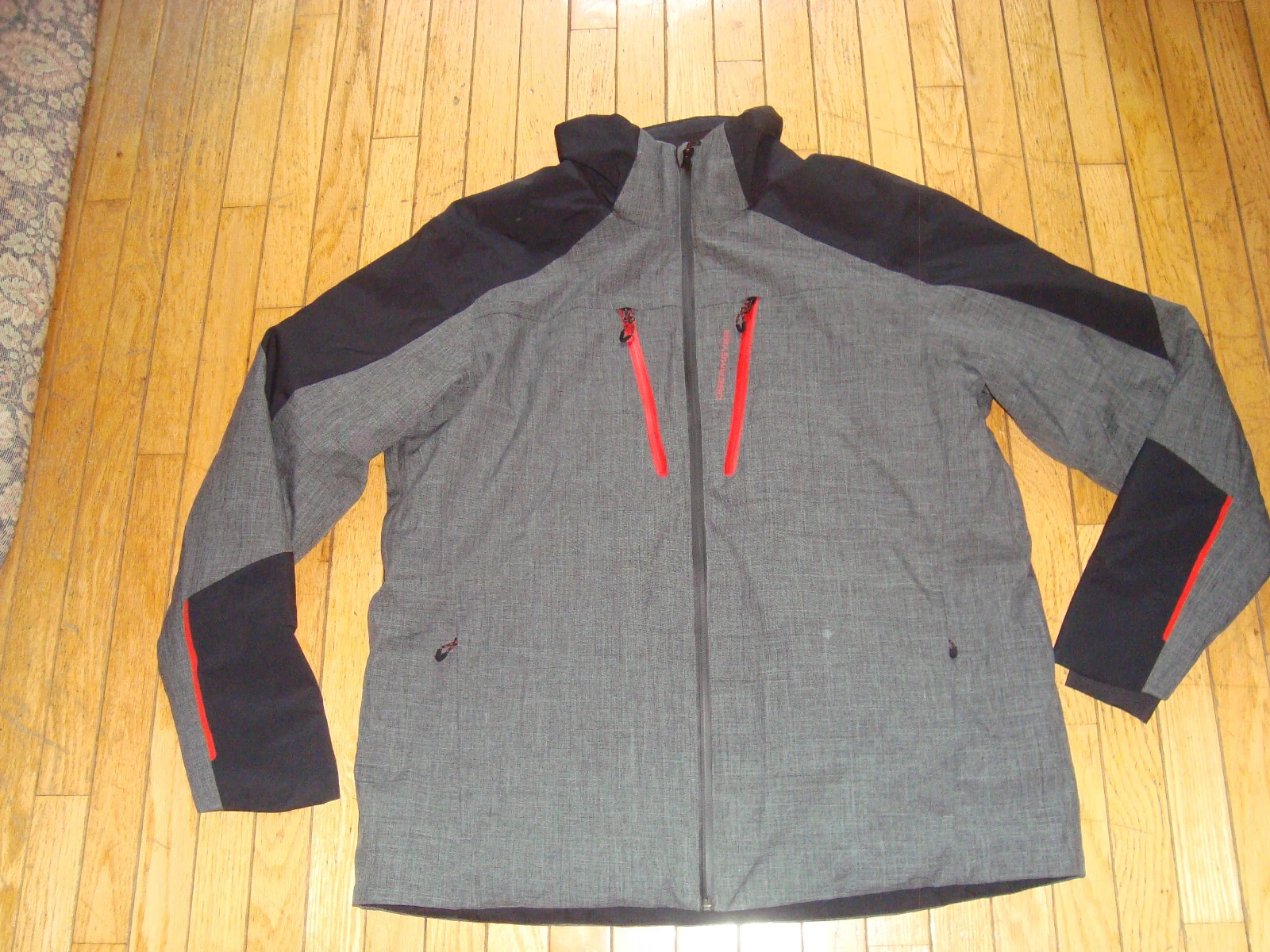 OBERMEYER FULL ZIP JACKET MEN'S SIZE XL LOTS OF DETAILS BNWOT!