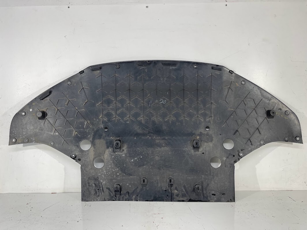 TESLA S ABDECKUNG UNTER STOSSSTANGE 2016- 1056376-00-C
