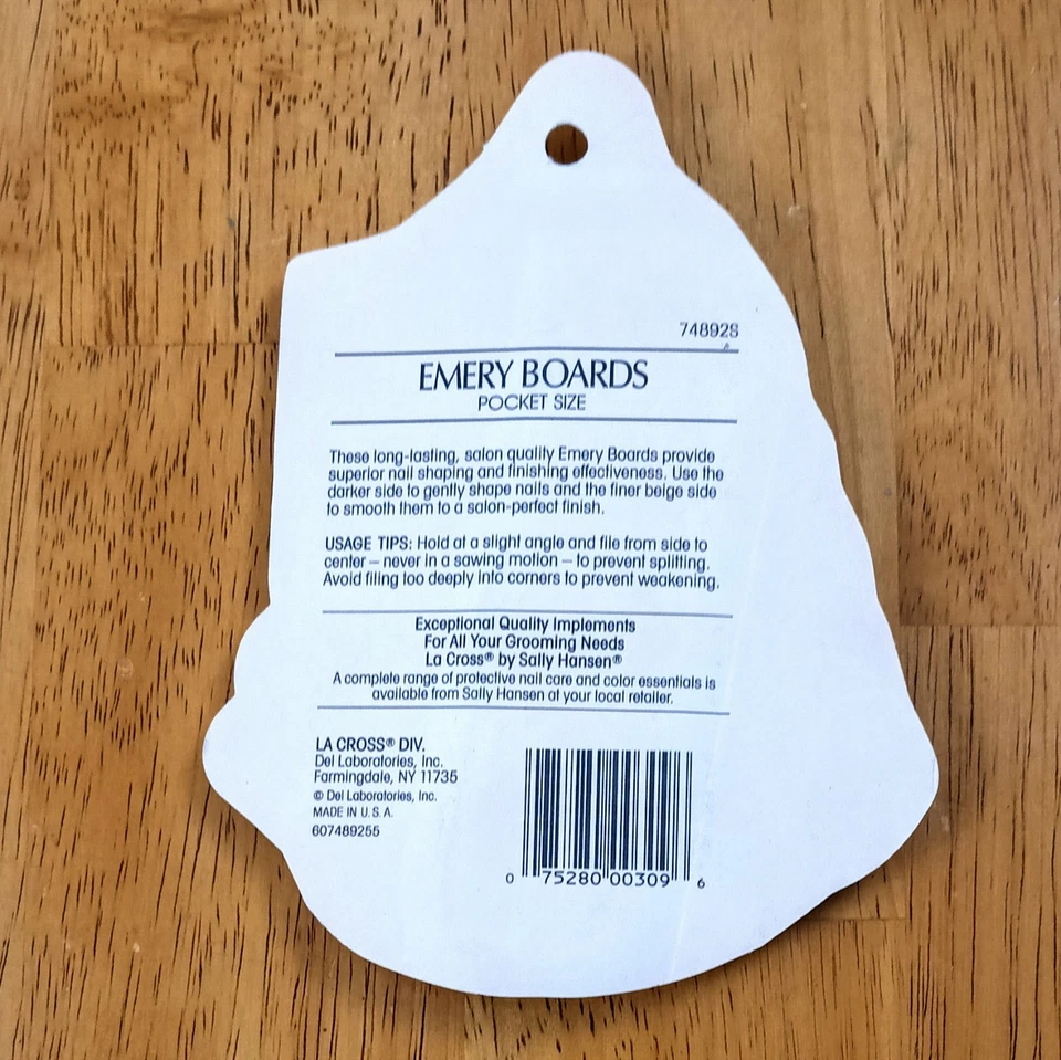 Vintage LA Cross Sally Hansen Pocket Size Emery Boards Christmas Pack 74892S - Image 2 of 2