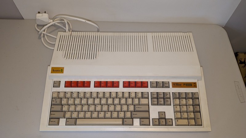 Acorn Archimedes A3000 Computer *For spares or repairs