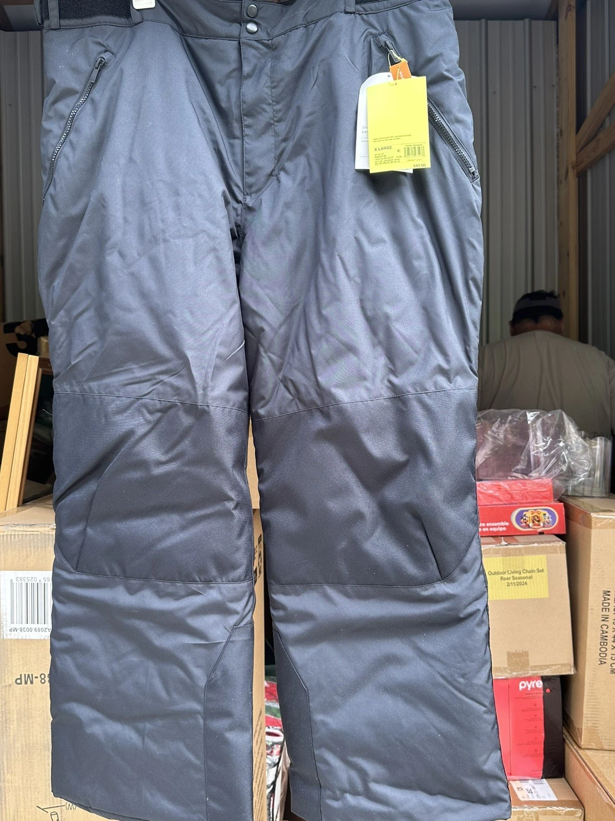 Mens Black All In Motion Snow Pants Ski Winter Boot Cut Reinforced Size Medium
Opens in a new window