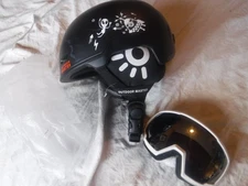 Outdoor Master ski snowboard Youth Helmet Size XS With Goggles