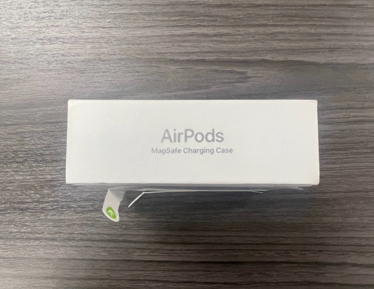 Apple Airpods 3rd Generation A2566 A2564 A2565 with Charging Case