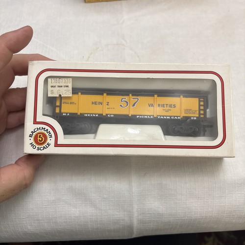 BACHMANN HO Escala 43-1065-D3 HEINZ PICKLE CAR Excelente NUEVO | Condition: New