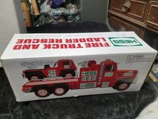 Hess Fire Truck & Ladder Rescue Vintage New In Original Box
