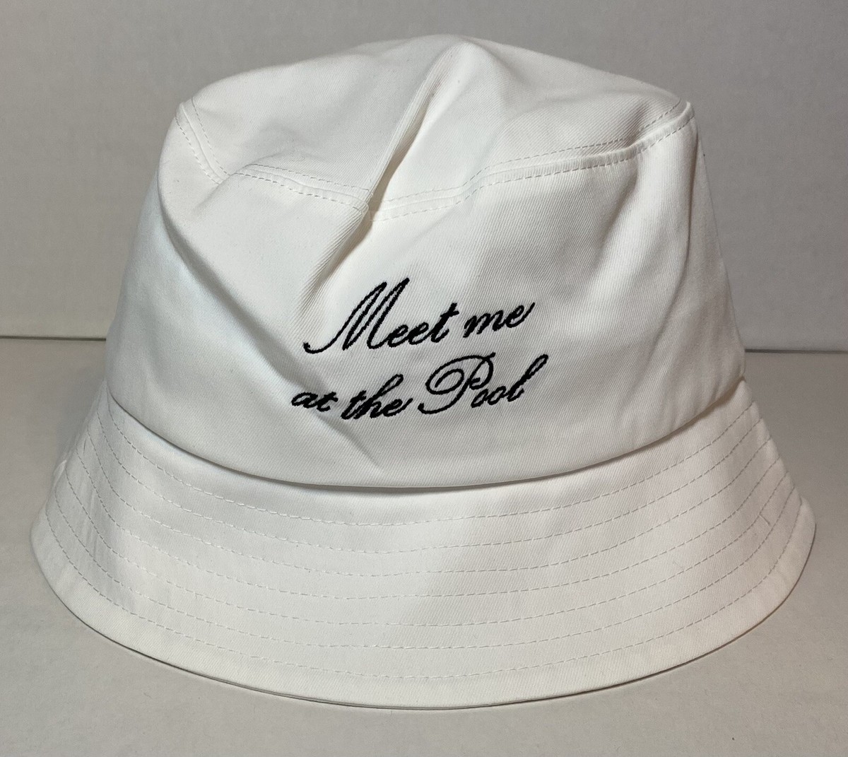 VICTORIA\'S SECRET SWIM Bucket Hat NEW Victoria main image 3