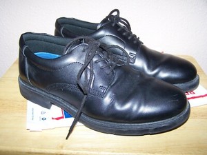 scholl black shoes