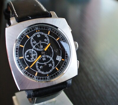 VINTAGE DKNY SPORT DAY CHRONOGRAPH QUARTZ MEN'S LARGE SOLID S