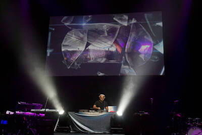Sidney Samson at The Palace of Auburn Hills on May 23 2012 in Aubu- Old Photo 3