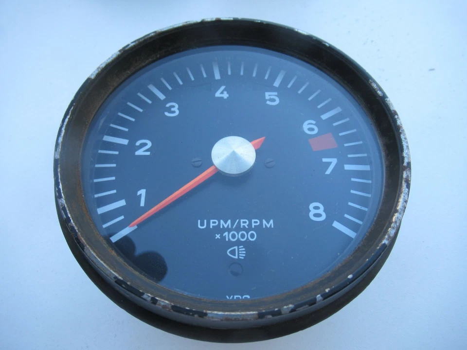 Porsche 911 Tachometer date stamped 9/72 91164130101 - Image 2 of 4