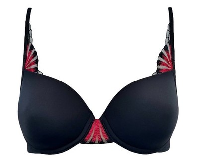Triumph gefütterter BH mit Bügel True Curves Forever WHP 70D B-Ware NEU