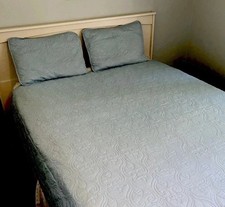 Queen/Full Set Lightweight Quilt Bedspread Aqua Blue with 2 Standard Shams