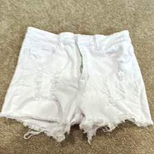 SheIn Women's White Denim Cut-Off Frayed Hem Shorts M 28" 5-Pocket Button