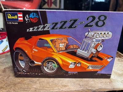 Vintage 1970 Revell Deals Wheels ZZZZ-28 Camaro Model Car Orange Unmade Kit