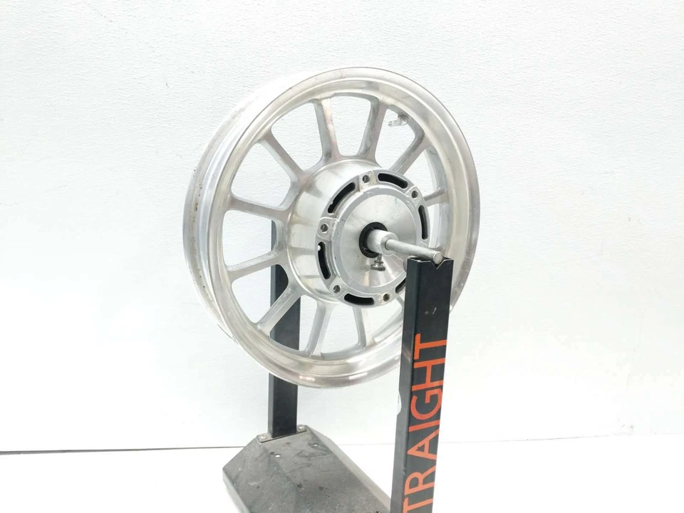 Llanta delantera recta Triumph America 2002-2015 16x3,00 Foto 2 de 4