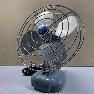 Western Auto Supply Co. Wizard 8" Electric Desk Fan 6JC2000 (Vintage) WORKING!