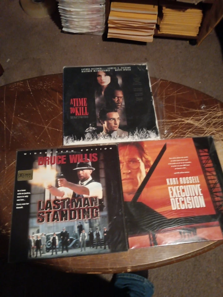 LaserDisc Action Adventure Lot Die Hard Twister Cutthroat Island Desparado Foto 3 de 4