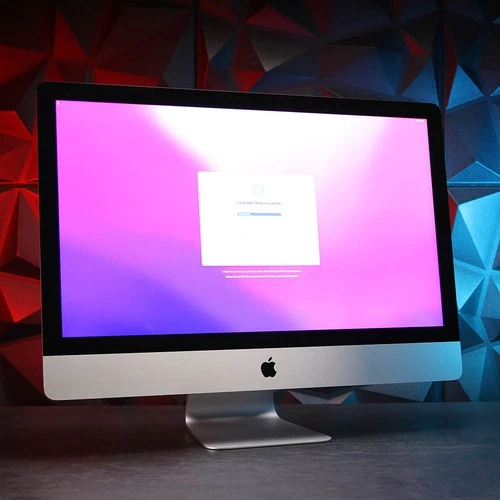 Apple iMac 27" Retina 5k (2020) / i7 (3,8 GHz), 64 GB RAM, 1 TB SSD, Pro 5500 XT