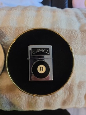 Zippo CAMEL 8ボール Zippo Camel 8-Ball Cigarette Lighter in Tin Case Collectible