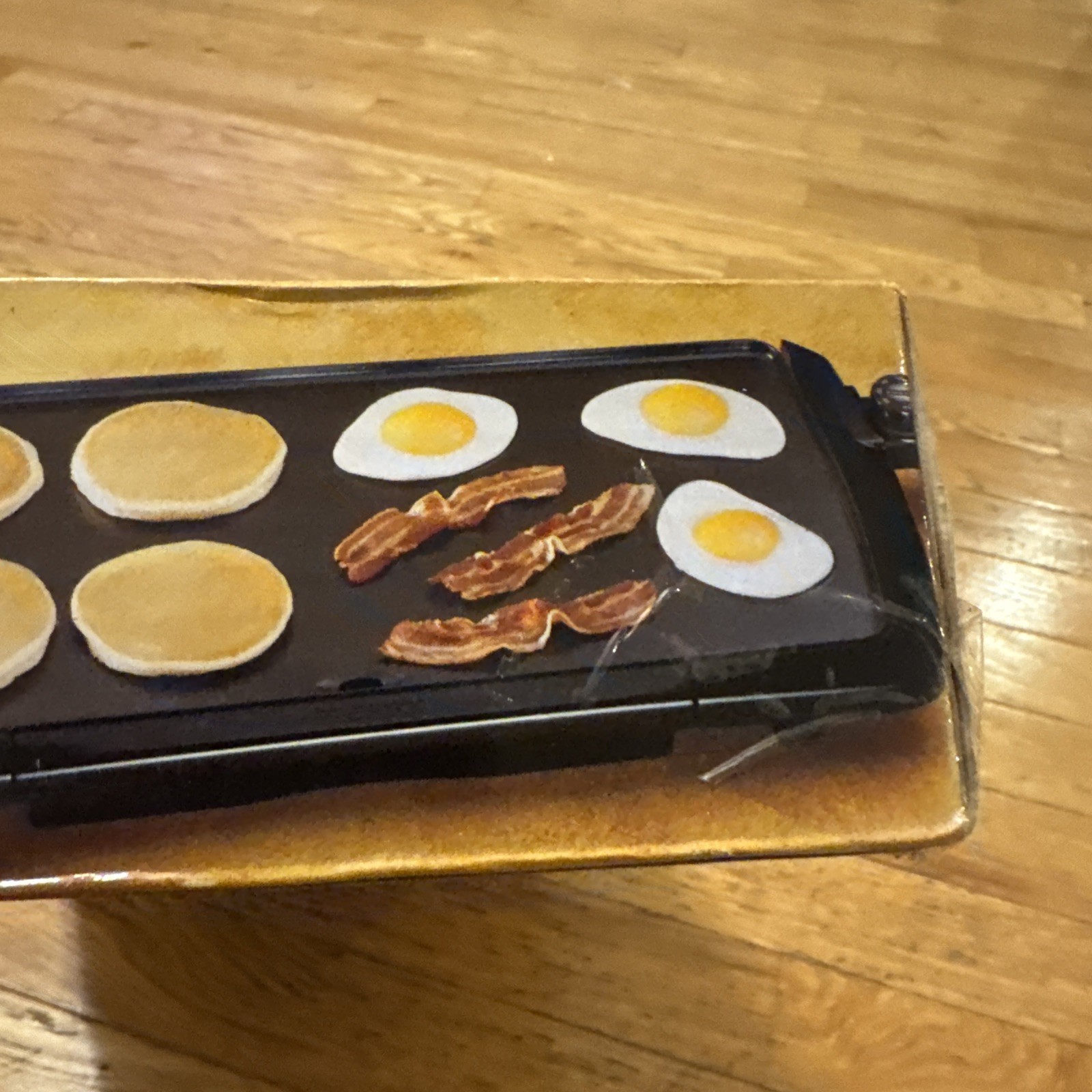 Presto 07030 1500-Watt Cool Touch Electric Non Stick Griddle Sealed NEW