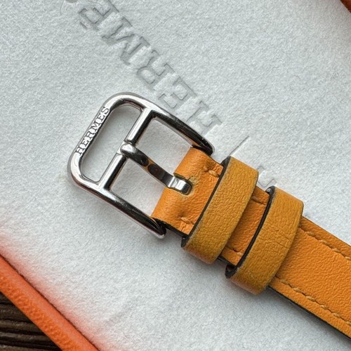 Hermes Yellow Leather Apple Watch Band 42mm Jaune Dore Simple Tour Attelage JPN - 第 6/8 張圖片