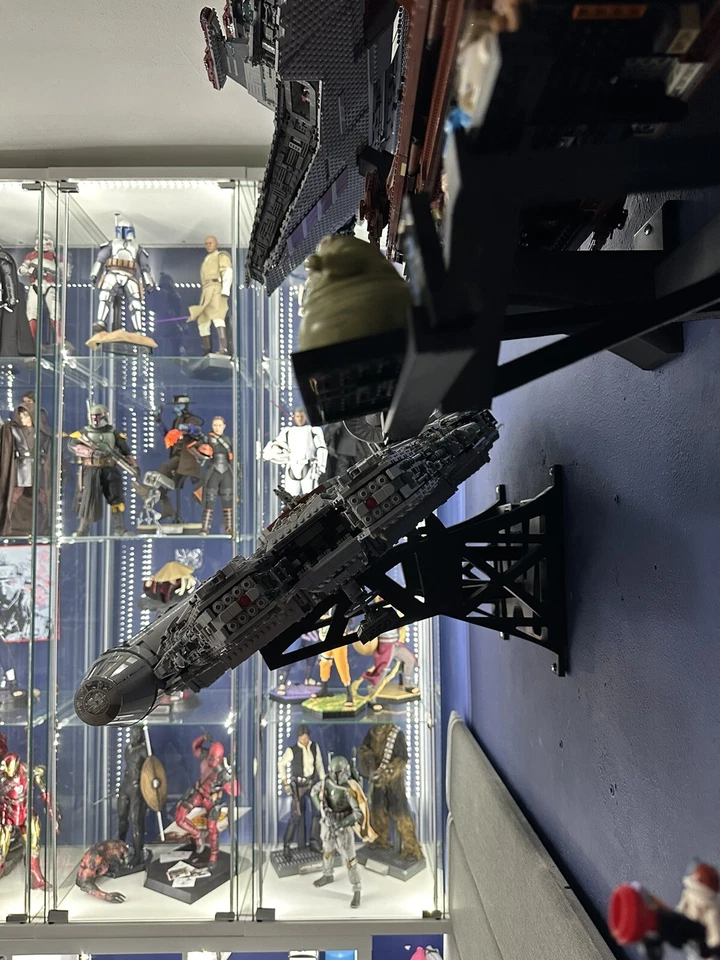 Wall Mount Display for Lego Star Wars UCS Millennium Falcon - Image 4 of 4