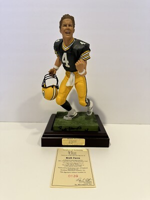 Brett Favre Green Bay Packers The Art of Sport Statue Figure Upper Deck SIGNED!