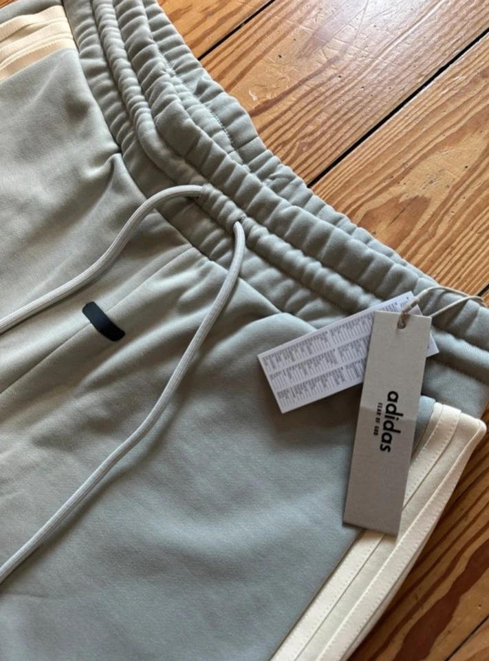 adidas x Fear of God Athletics Relaxed Jogginghose in Größe XXXL - Bild 2 von 4