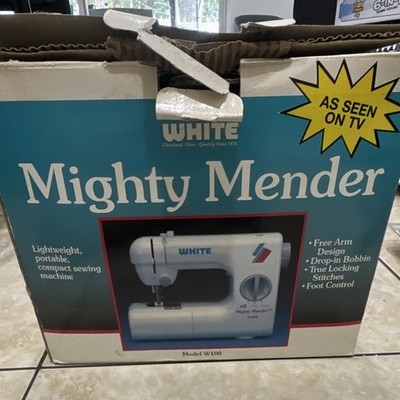 WHITE Mighty Mender W100 Portable Electric Sewing Machine w/ Foot Control
