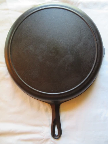 BSR Birmingham Stove & Range Co. #10 Red Mountain Skillet Very Old!