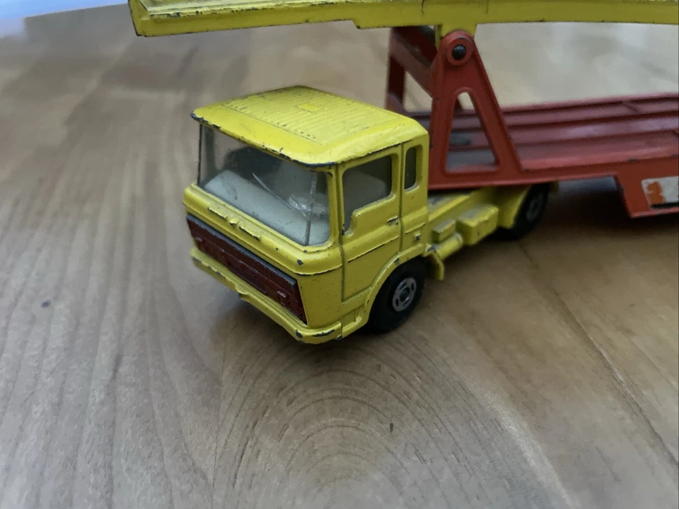 VINTAGE MATCHBOX SUPERKINGS DAF CAR TRANSPORTER DIECAST MODEL - Image 2 of 4