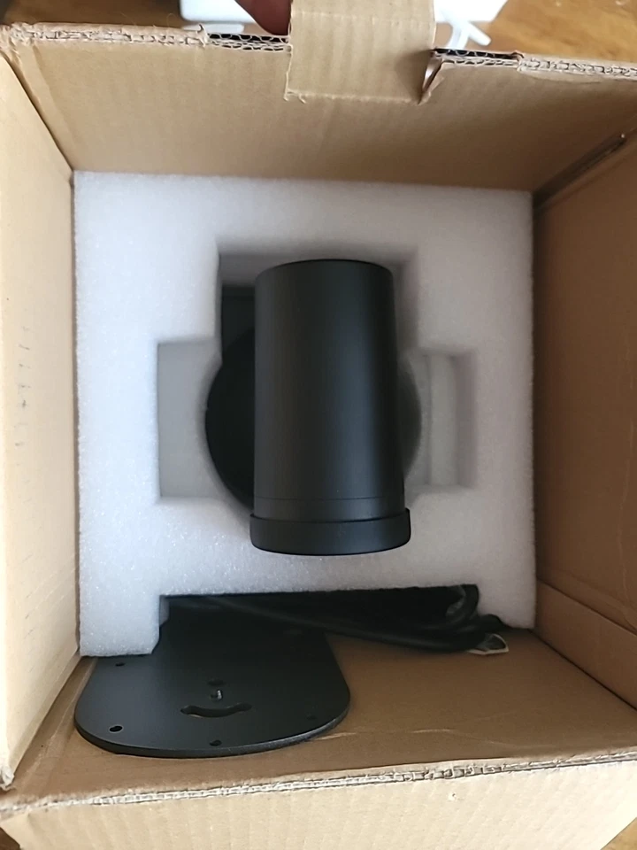 Cámara de videoconferencia Konftel CAM50 con zoom 12X y PTZ probada Foto 3 de 4