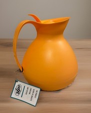 Jarra retro térmica naranja aislada jarra ALFI Toscana 1 litro. Hecho en Alemania