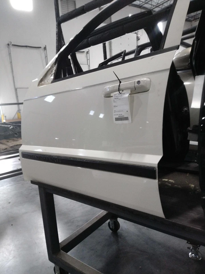 Conjunto de puerta delantera izquierda usado se adapta a: Jeep Grand Cherokee 2008 delantero eléctrico Foto 2 de 4