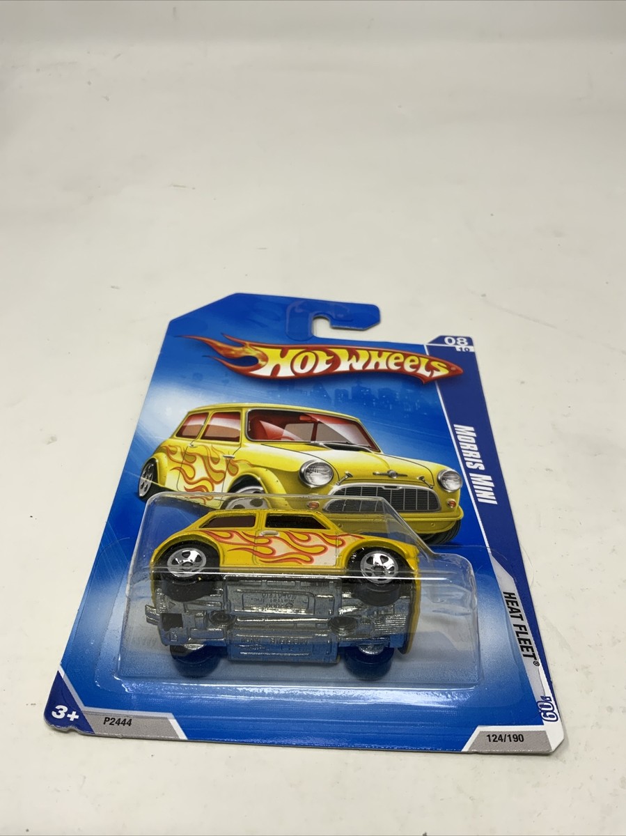 Hot Wheels Heat Fleet '09 #8/10 Morris Mini Yellow T5 Blue
