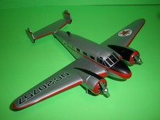 #22 WINGS OF TEXACO 1945 BEECHCRAFT MODEL 18 DIECAST AIRPLANE REGULAR EDITION