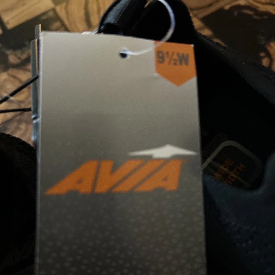 Avia Women’s  Slip Slip-On Athletic Sneakers Black- 9 1/2 Wide Width - Image 3 of 4