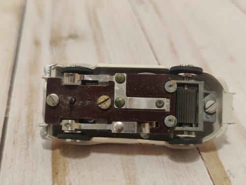 Slot car Aurora scala HO Mercedes Benz Cabrio 1542-1.98 con custodia ed etichetta - Foto 14 di 20