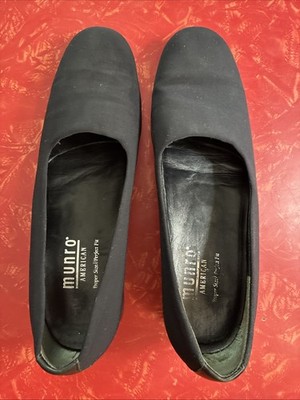 Munro American Traveler Slip On Comfort Shoes Microfiber Fabric Women s 6-1/ US