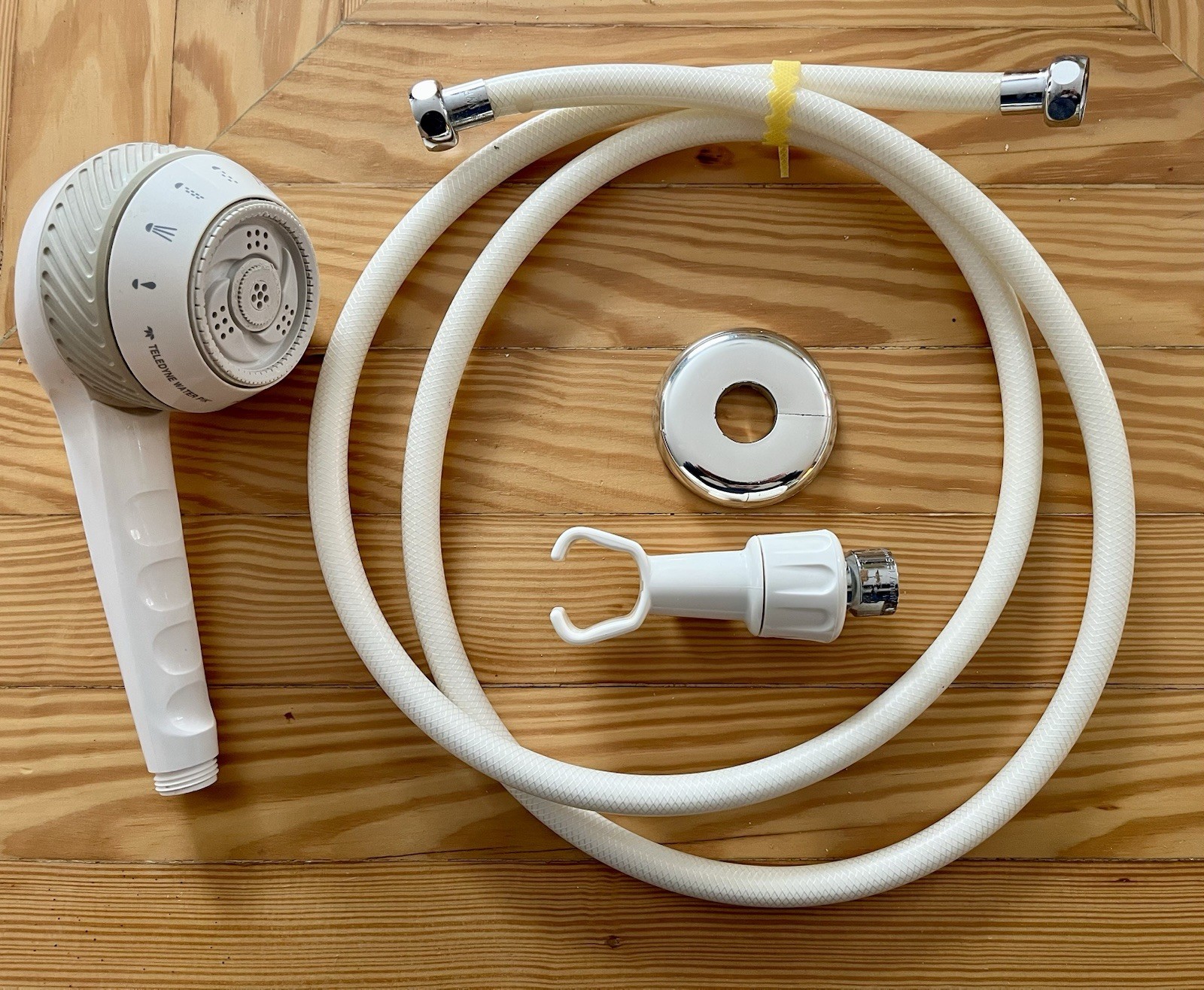Water Pik Original Shower Massage 8 Settings w/Hose, Holder,