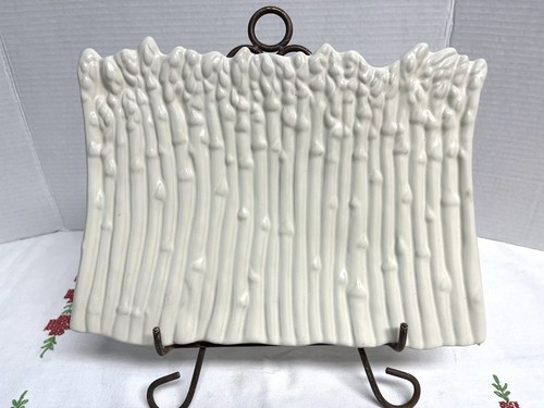 Crate & Barrel majolica white asparagus stoneware serving platter