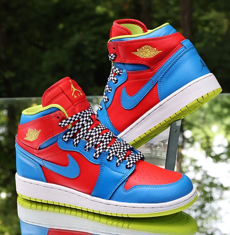 Nike Air Jordan 1 Retro High Racing Pack Size 6Y Red Blue Nike Air Jordan 1 Retro High Racing Pack Size 6Y Red Blue