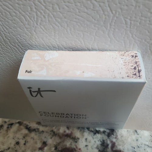 IT Cosmetics Celebration Foundation Hydrating Powder Fair SPF 50 0.30 oz NEW!! - Picture 6 of 8