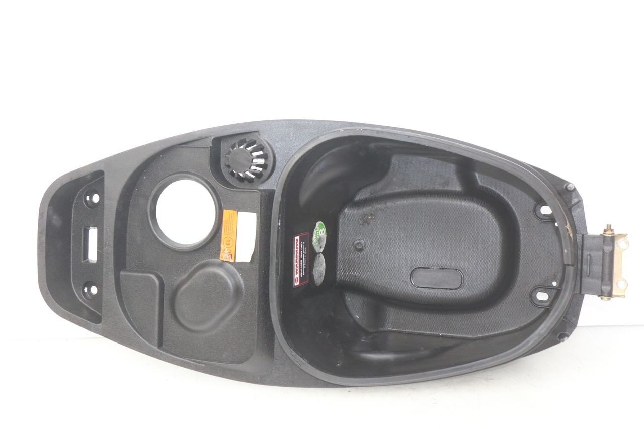 CAJA DEL ASIENTO - JM MOTORS EVOLIS 4T 50 (2018 - 2022)