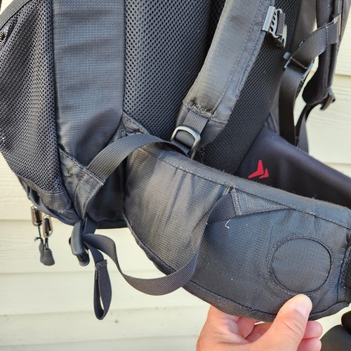 North Face Solaris 40 Backpack Black Hiking Backpacking - Picture 9 of 21