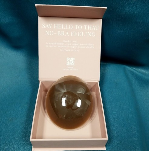 Cakes Body Non Adhesive Silicone Nipple Covers in Box