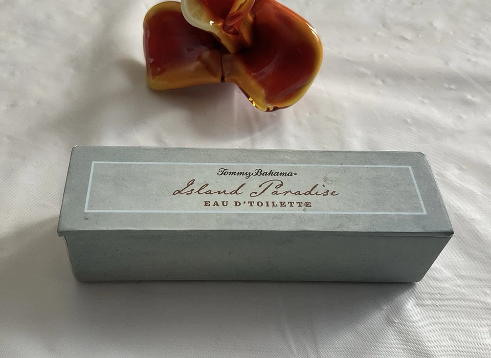 Tommy Bahama Island Paradise Eau de Toilette Rollerball, 0,27 fl oz (8 ml)- Nuevo en caja Foto 4 de 4